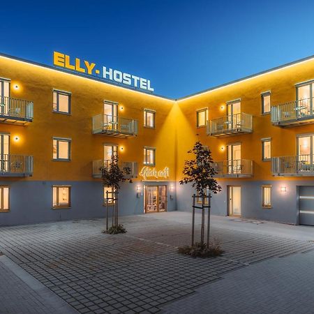 Elly Hostel Freiberg Ngoại thất bức ảnh