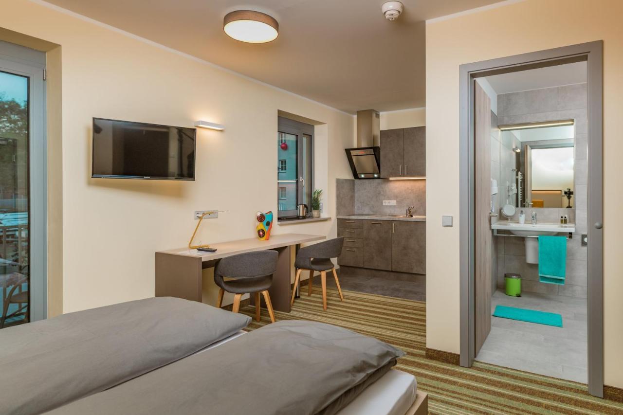 Elly Hostel Freiberg Ngoại thất bức ảnh