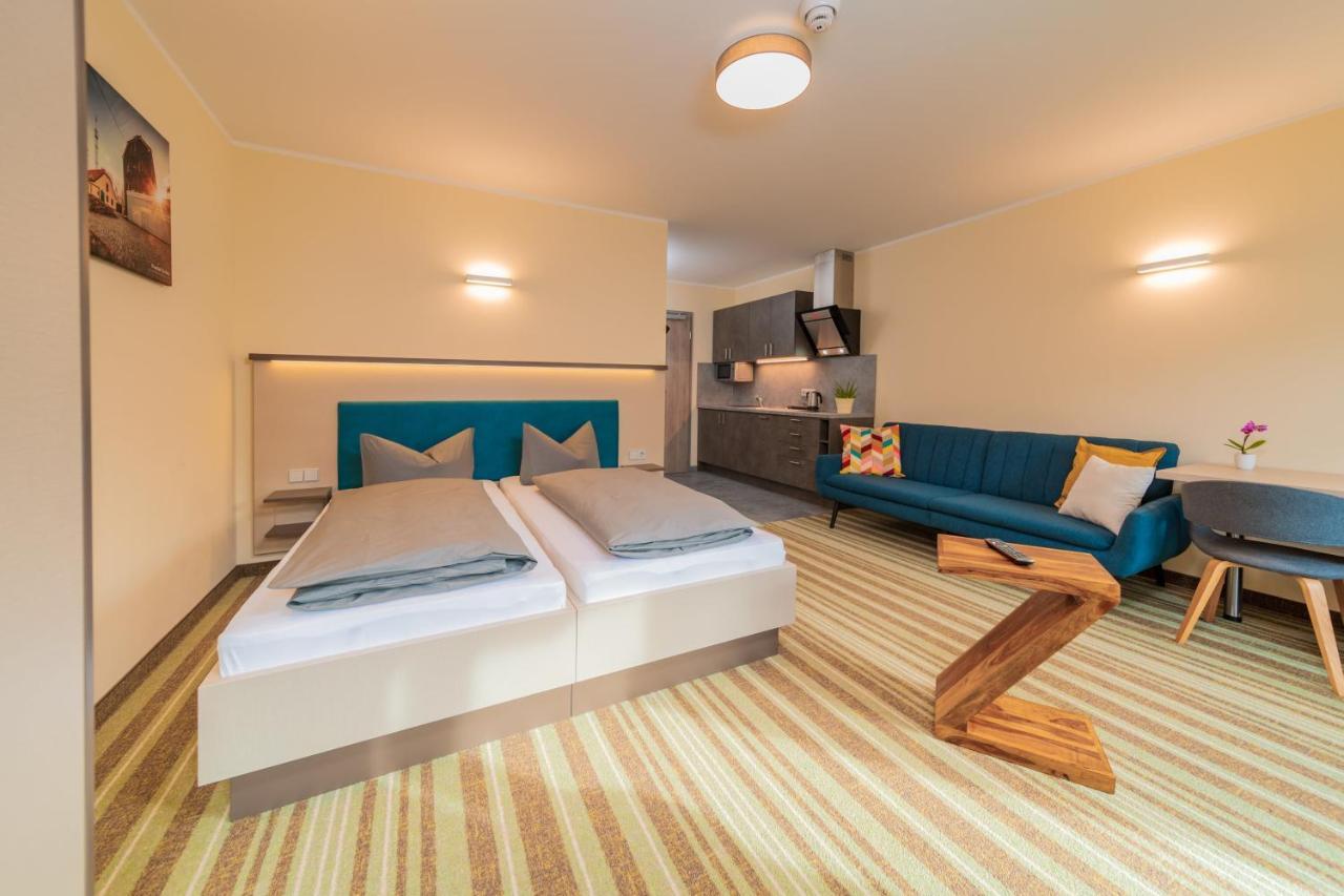 Elly Hostel Freiberg Ngoại thất bức ảnh